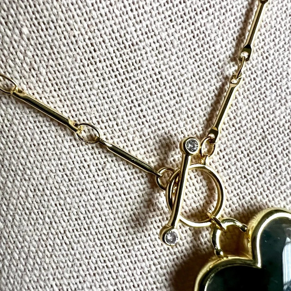 Choose from 10! 14k Subtle Flash Labradorite ❤️ Heart Toggle Necklace Pendant - Picture 14 of 15